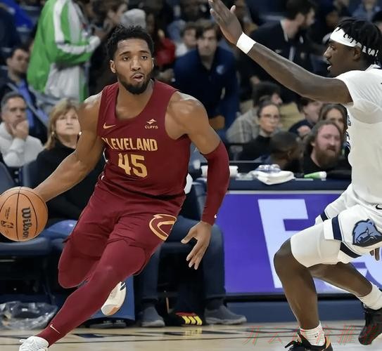 开云体育官网：米切尔30+5 骑士战胜灰熊